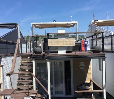 Seca House | Nalu Seahouse