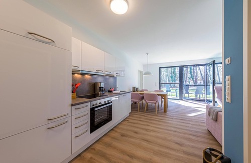Krakow am See Apartment | Namaste - Stylish 5-star vacation apartment with terrace directly on Lake Krakow