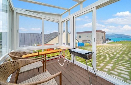 Namhae House | Namhae Geunaluinamhae Pension