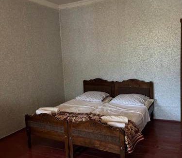 Bagvdanari House | Nanago Guesthouse