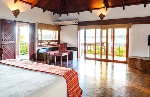 Fronteras Hotel | Nanajuana Río Dulce