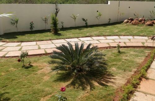 Yelagiri Villa | NanDha Illam- The Courtyard Heritage HomeStay Yelagiri Hills