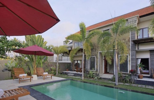 Melayang House | Nang Ade Beautiful Large House close Ubud Center