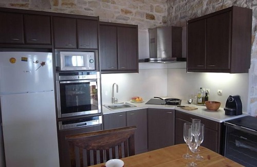 Naousa Villa | Naoussa family-friendly house, swimming pool with children's area.