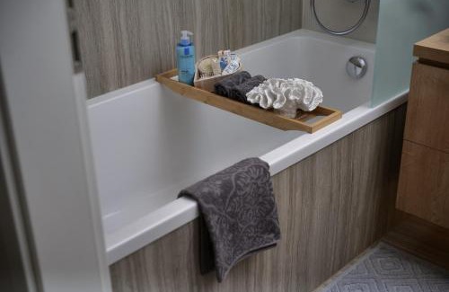 Balatonlelle Apartment | Napfény Resort Apartman