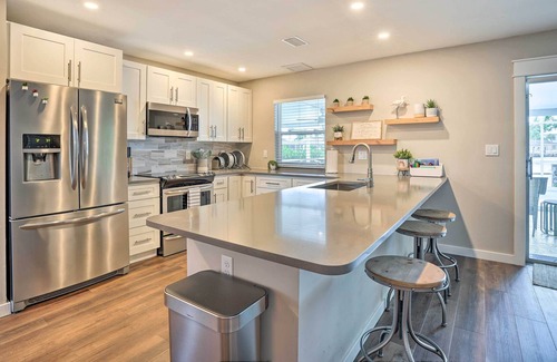 Isles of Capri House | Naples Isle of Capri Home w/ Canalfront Space