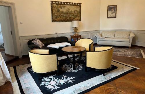Gutenzell Apartment | Napoleonsuite auf Schloß Hürbel