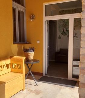 Apatfalva House | Napsugár Vendégház
