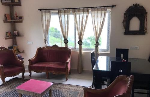 Naukuchiyatal House | Narayana Lake Hide Out