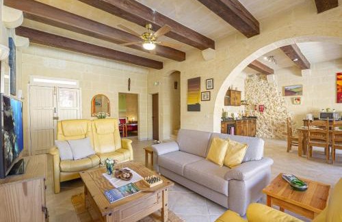 Nadur House | Narcisa Holiday Home