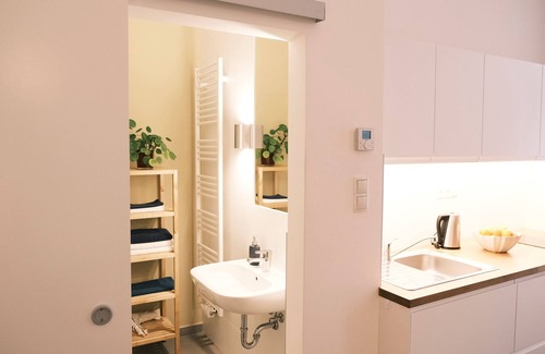 Wieden Apartment | Naschmarkt Happy - Helles Studio, Ruhig und Zentral Gelegen