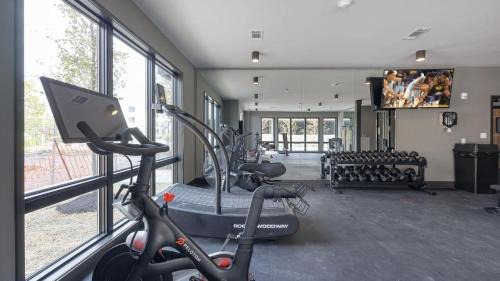 West End House | Nashville Nightlife by AvantStay Minutes to Broadway Odyssey