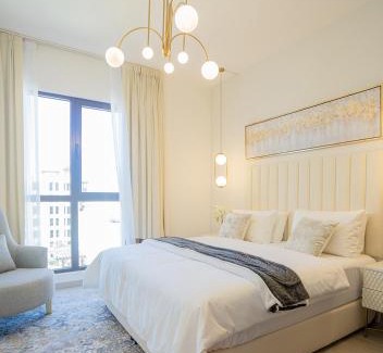 Umm Suqeim 3 Apartment | Nasma Luxury Stays - Fancy Apartment With Balcony Close To MJL's Souk