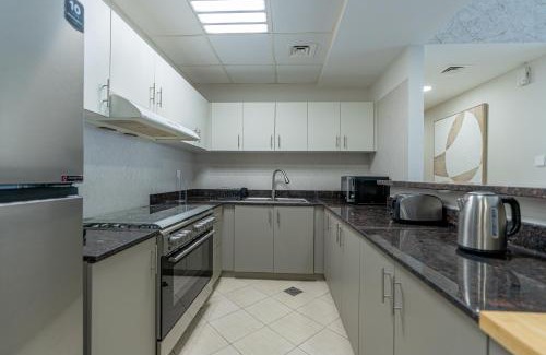 Dubai Apartment | Nasma Luxury Stays - Sky-High Serenity in Stylish 2BR Retreat