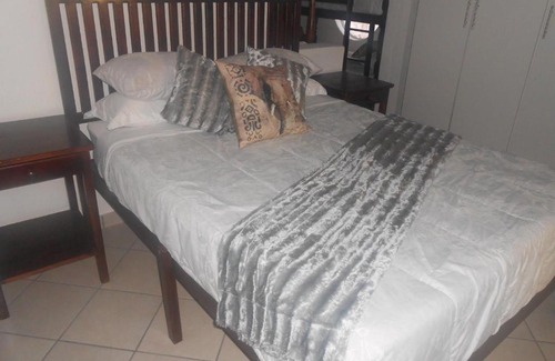 Meer En See House | Natal Mahogany