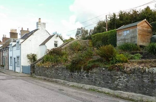 Kirkcudbright Cottage | NATHANIEL'S COTTAGE, family friendly, with open fire in Kirkcudbright