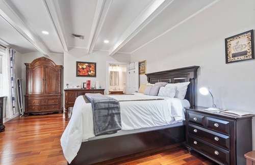 National Harbor Bed & Breakfast | National Harbor Property 1