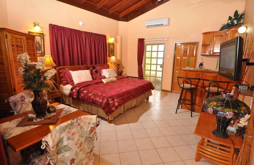 Bon Accord Village House | Native Abode