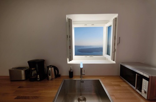 Imerovigli Villa | Native Eco Residence