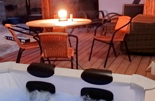 Montecorto Cabin | Nature lovers escape on an eco-friendly vineyard
