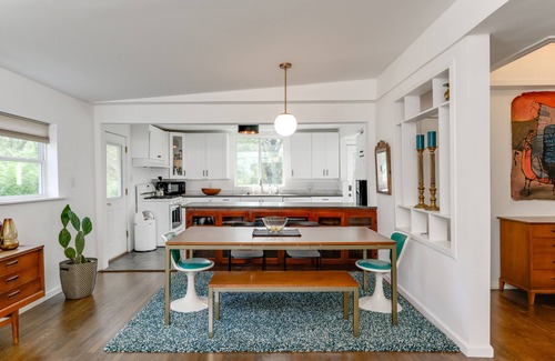 East MLK House | Nature meets charm at peaceful east side 3 bdrm