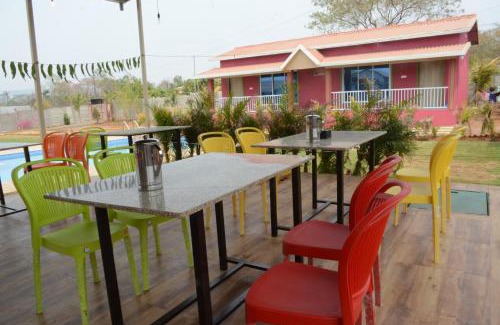 Karjat House | Nature's Trinket
