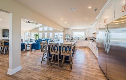 Whalehead Beach House | Nauti Gulls