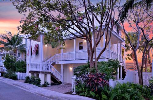 Key West House | Nautical Wheeler