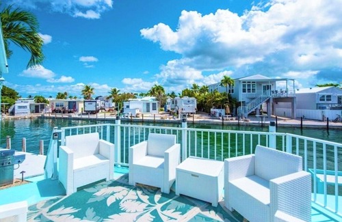 Cutthroat Harbor Estates Cottage | NAUTILUS.ocean front cottage retreat ~