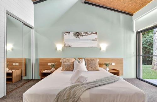 Sapphire Beach Apartment | Nautilus Resort Apartment 162 Solitary Islands Way 8