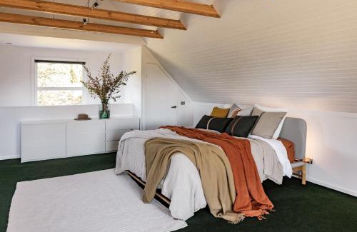 Gordon House | Navigators Rest