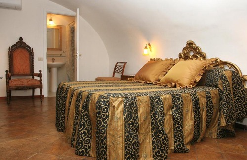 Rione VI Parione Bed & Breakfast | Navona Gallery Suites