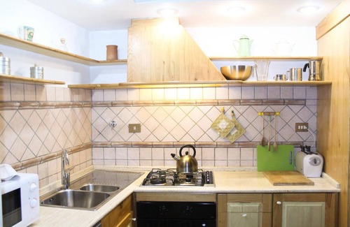 Rione VI Parione Apartment | Navona Two Bedroom Apartment Governo Vecchio
