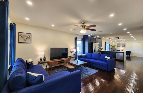 Central East Austin House | Navy Nights & Downtown Lights