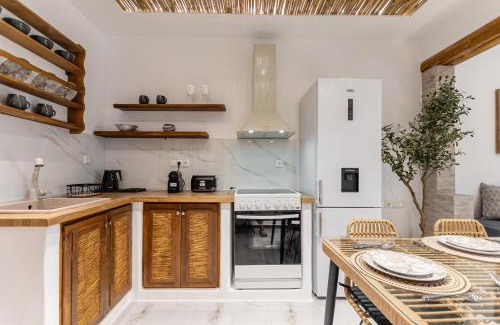Agia Anna Apartment | Naxian Serenity Suites