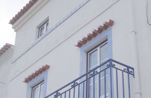 Nazare Apartment | Nazaré - House with Panoramic Beach View - 2 Floors - 2 to 5 People