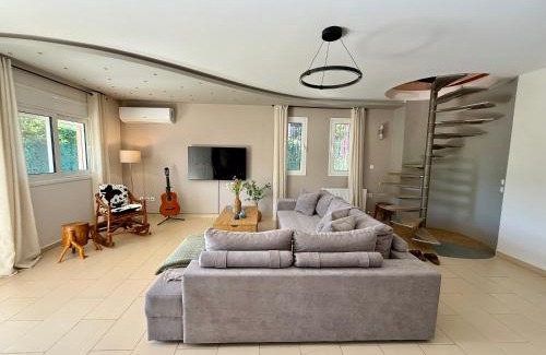 Nea Makri Villa | Nea Makri Holiday Villa