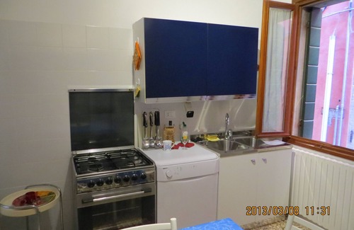 Dorsoduro Apartment | Near academy galleries, university center