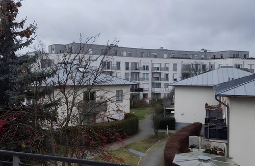 Schoenefeld Apartment | Near Airport BER Maisonette Apartment Schönefeld