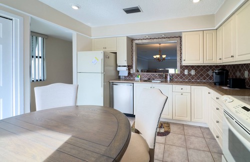 Siesta Key Condo | Near Beach! Shared Pool and Tennis Court- Our House at the Beach C-121
