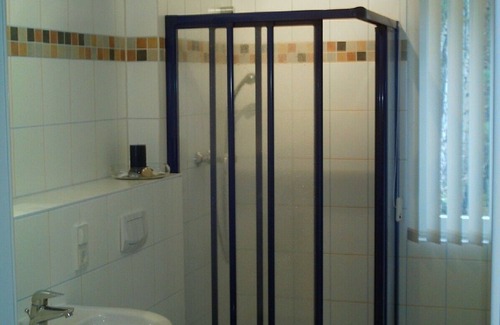 Juliusruh Apartment | Near the beach (50m), comfortable apartment for families with children and. pets
