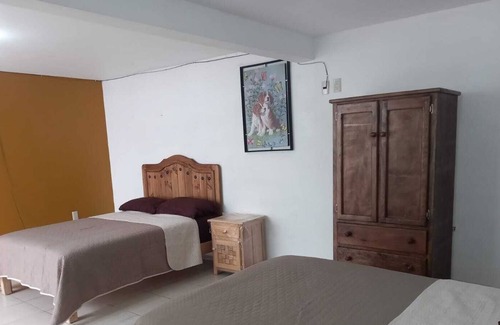 Guadalajara Municipality House | Near to shopping center