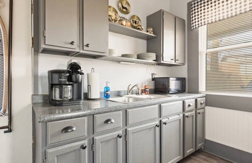 Ohio City House | NearDowntown, RockHall,Ohio city