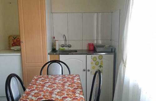 Harare Apartment | Neat and Cosy Cottage With Pool - 2103