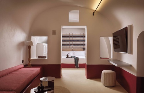 Finikia Hotel | Neema Maison Finikia Santorini