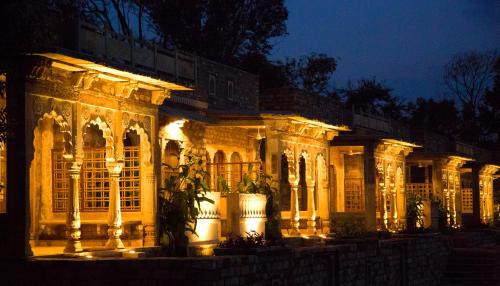 Gwalior Hotel | Neemrana's - Deo Bagh