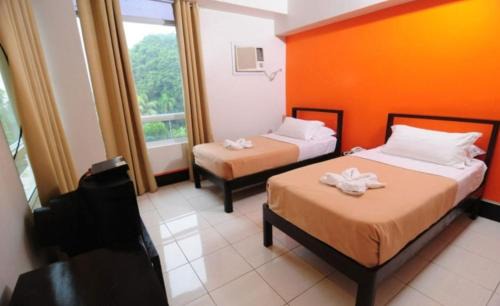 Bacolod Hotel | Negrense Suites