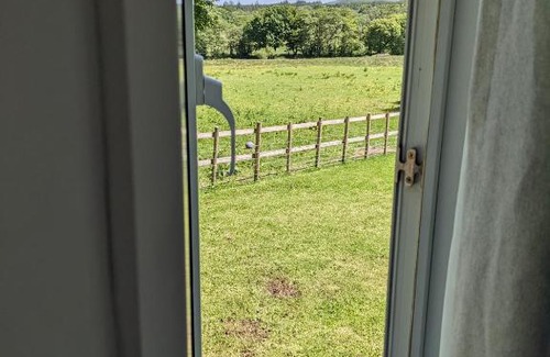 Bethania Apartment | Neigh's Gate