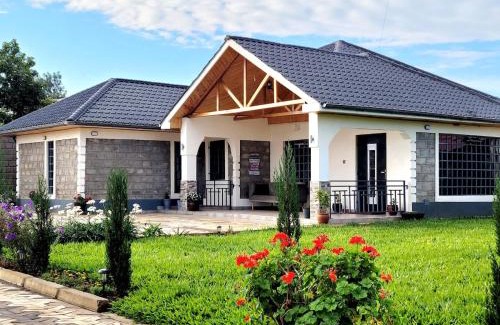Eldoret House | Nelle's Place