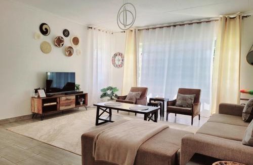 Eldoret House | Nelle's Place